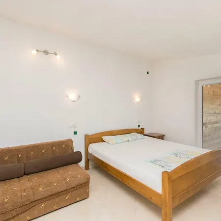 Beachfront Apartment Tkon