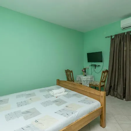 Apartment Beachfront