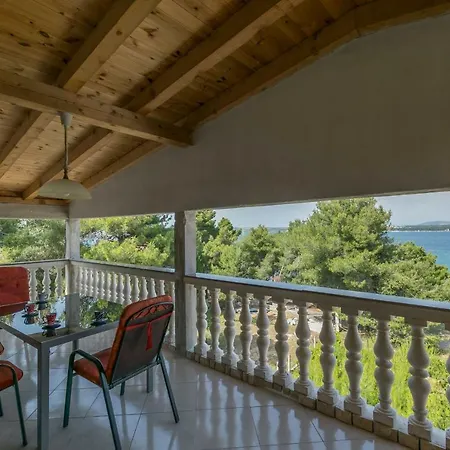 Beachfront * Tkon